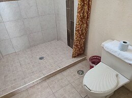 Hotel Ashly