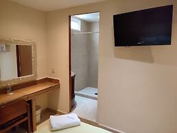 Hotel Ashly