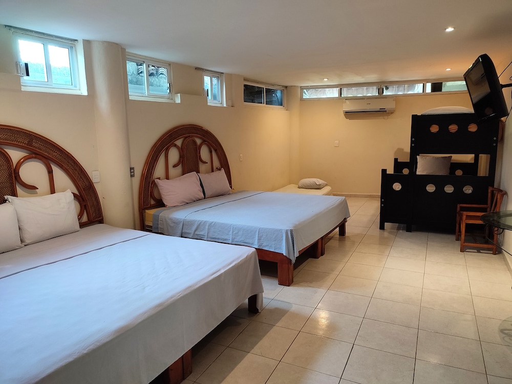 Hotel Ashly