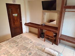 Hotel Ashly