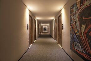 Kharma Suites