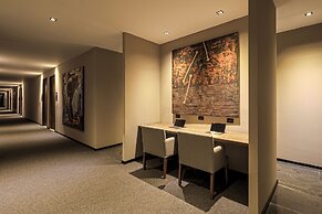 Kharma Suites