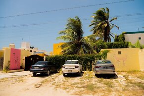 Flamingos Inn