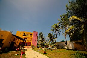 Flamingos Inn