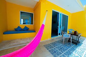 Flamingos Inn