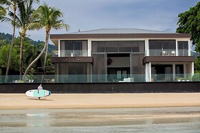 Villa U