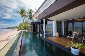 Villa U