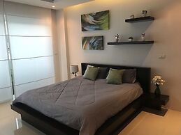 Skylight Villa B-01