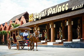 Royal Palace Hotel
