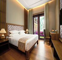 Royal Palace Hotel