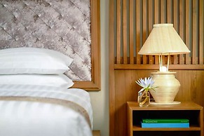 Royal Palace Hotel