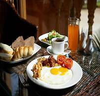 Royal Palace Hotel