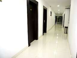 Hotel Kochi Crown