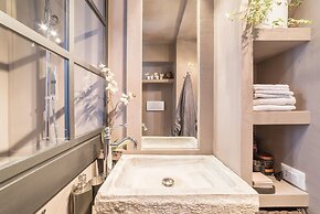 Navona Luxury & Charming Apartment