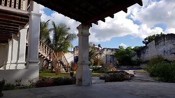 Ulani Lodge