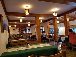 Kichu Resort