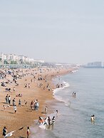 Artist Residence Brighton