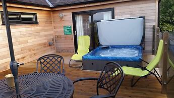 Tor Farm Lodge