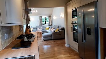 Tor Farm Lodge