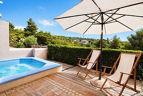 Pentathlon Villas