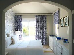 Pentathlon Villas