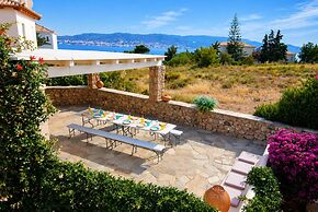 Pentathlon Villas