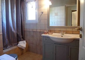 Pentathlon Villas