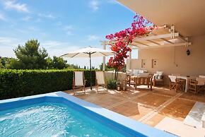 Pentathlon Villas