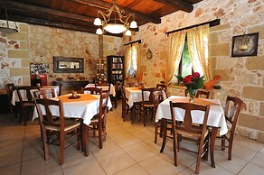 Kavousi Resort