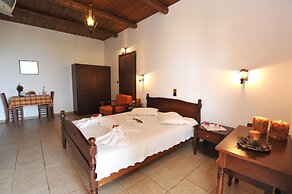 Kavousi Resort
