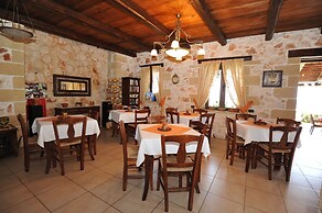 Kavousi Resort