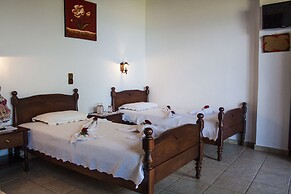Kavousi Resort