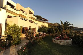Kavousi Resort