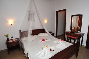 Kavousi Resort