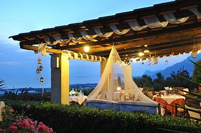 Kavousi Resort
