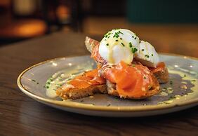 The Bedford Townhouse & Café