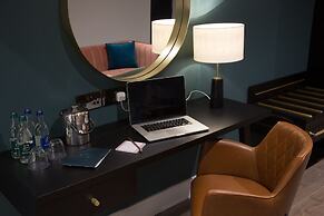The Bedford Townhouse & Café