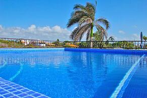 Villa Izcalli by PRP