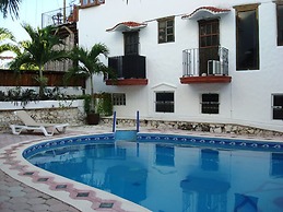 Las Brisas A201 by PRP