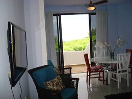 Las Brisas A201 by PRP