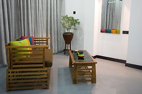 Avora Hotel