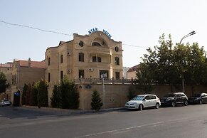 Star Hotel