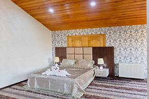 Star Hotel
