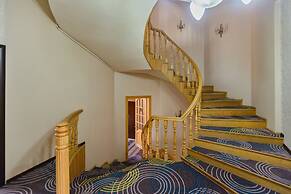 Star Hotel