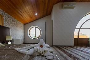 Star Hotel