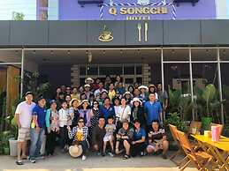 Q Song Chi Hotel