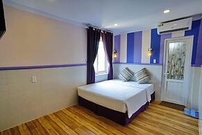 Q Song Chi Hotel
