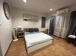 Autta House