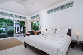 Ban Mok Talay Beachfront Villa