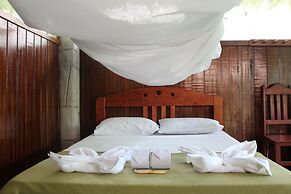 Paradise Amazon Lodge & Adventure